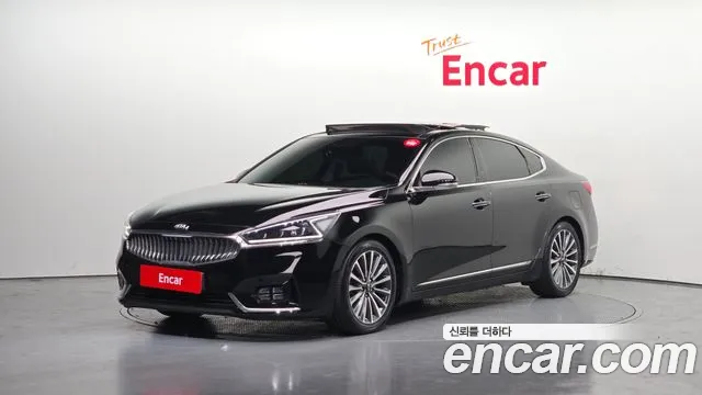 Kia K7 2018 — photo 1
