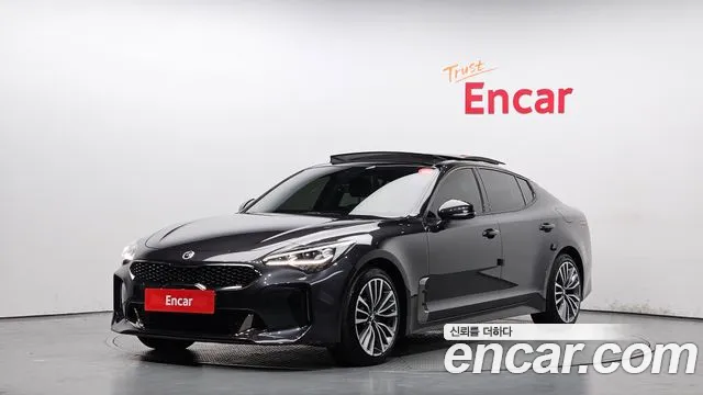 Kia Stinger 2018 — photo 1