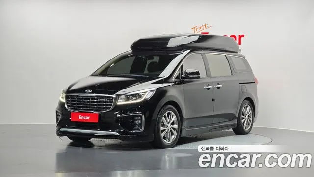 Kia Canival 2019 — photo 1