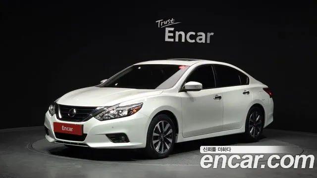 Nissan Altima 2017 — photo 1
