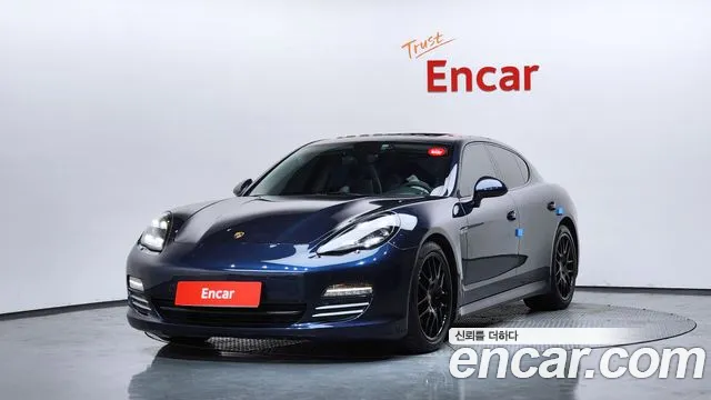 Porsche Panamera 2013 — photo 1
