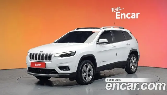 Jeep Cherokee 2021 — photo 1