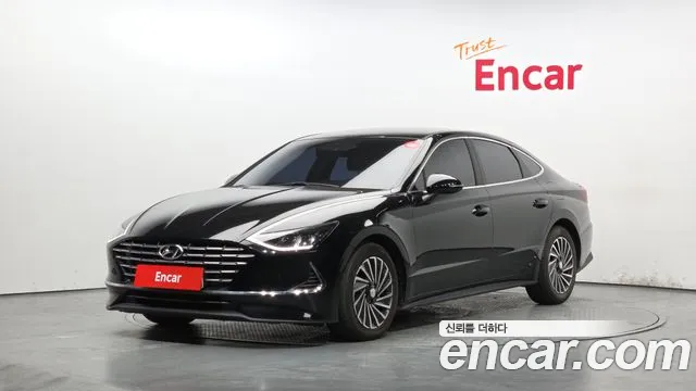 Hyundai Sonata 2022 — photo 1
