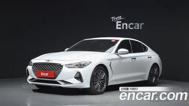 Genesis G70 2018 — photo 1