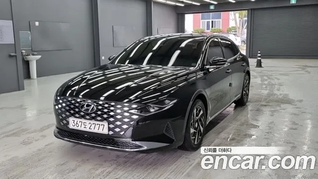Hyundai Grandeur 2022 — photo 1