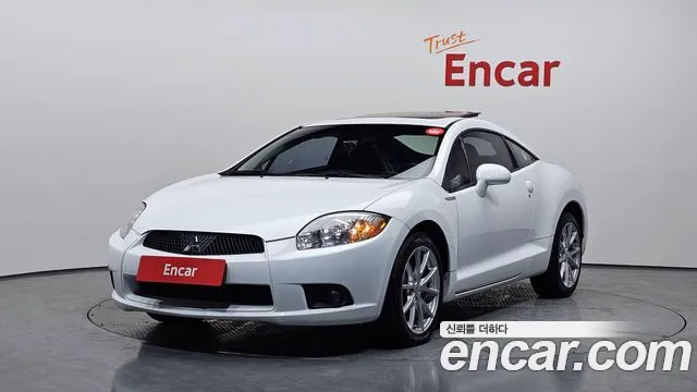 Mitsubishi Eclipse 2009 — photo 1