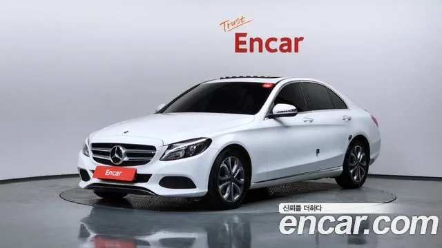 Mercedes-Benz C-Class 2018 — photo 1