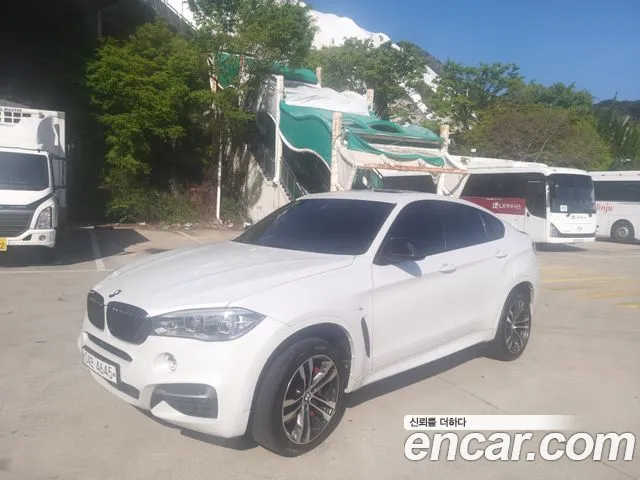 BMW X6 2017 — photo 1
