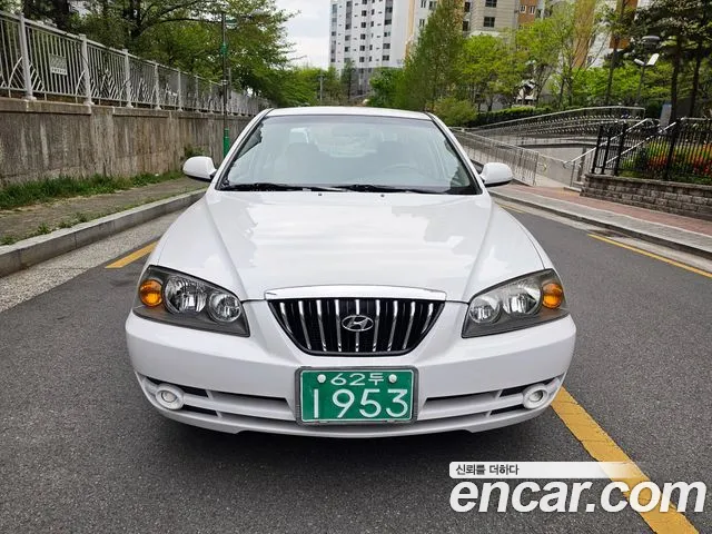 Hyundai AVANTE 2004 — photo 1
