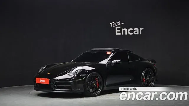 Porsche 911 2023 — photo 1
