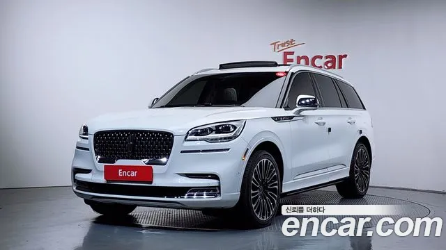 Lincoln Aviator 2021 — photo 1