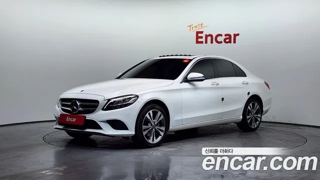 Mercedes-Benz C-Class 2020 — photo 1