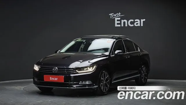 Volkswagen Passat 2018 — photo 1