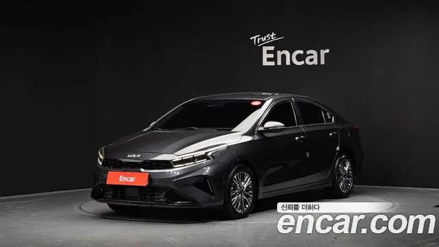 Kia K3 2022 — photo 1