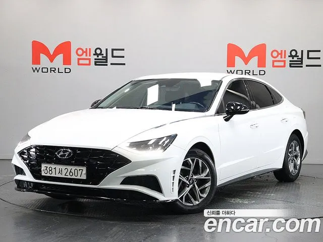 Hyundai Sonata 2022 — photo 1