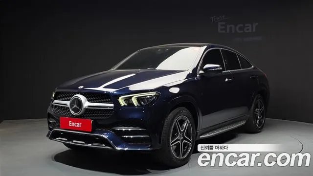 Mercedes-Benz GLE-Class 2021 — photo 1