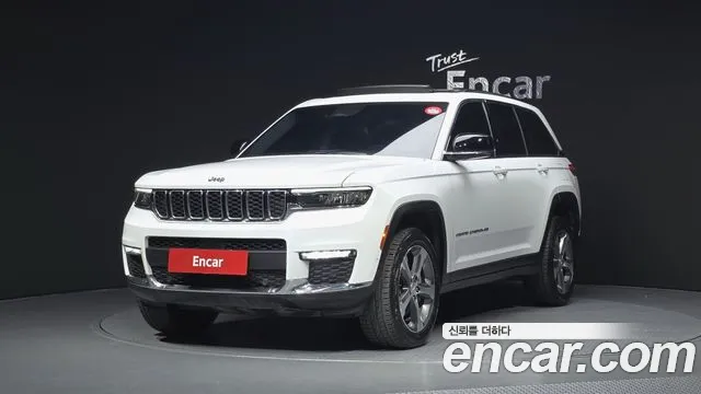 Jeep Cherokee 2023 — photo 1
