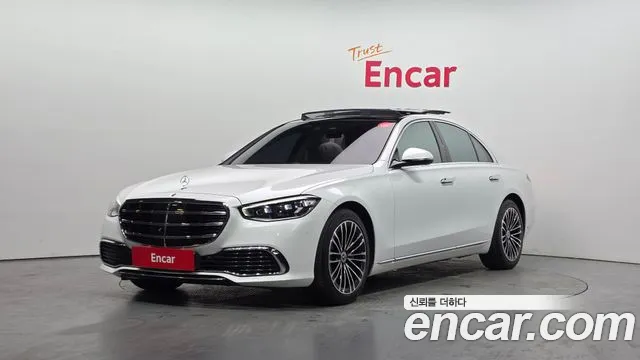 Mercedes-Benz S-Class 2024 — photo 1