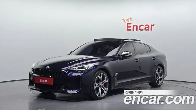 Kia Stinger 2019 — photo 1