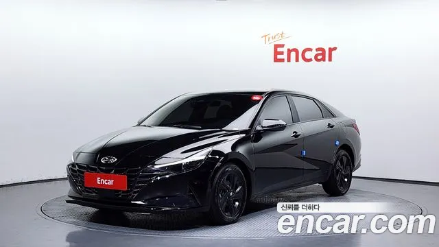 Hyundai AVANTE 2023 — photo 1
