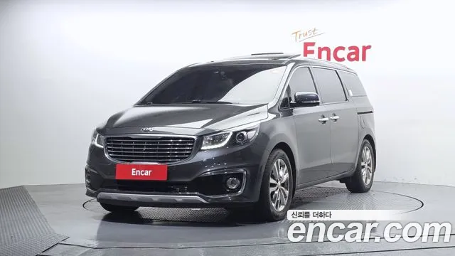 Kia Canival 2018 — photo 1