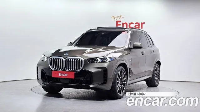 BMW X5 2026 — photo 1