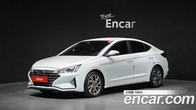 Hyundai AVANTE 2020 — photo 1