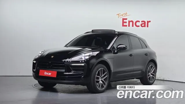 Porsche Macan 2024 — photo 1
