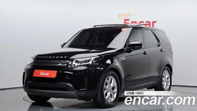 Land Rover Discovery 2018 — photo 1