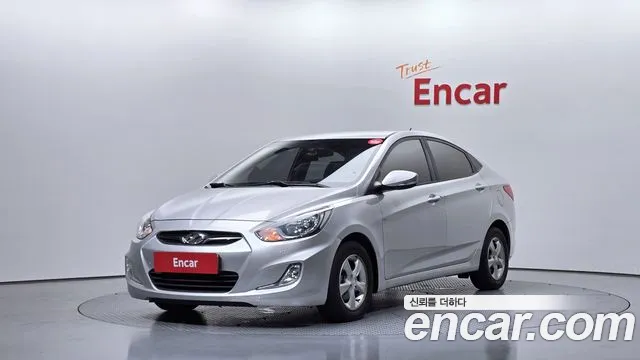 Hyundai Accent 2014 — photo 1