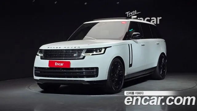 Land Rover Range Rover 2025 — photo 1