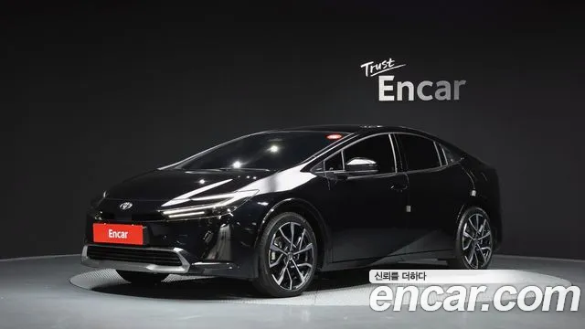 Toyota Prius 2026 — photo 1