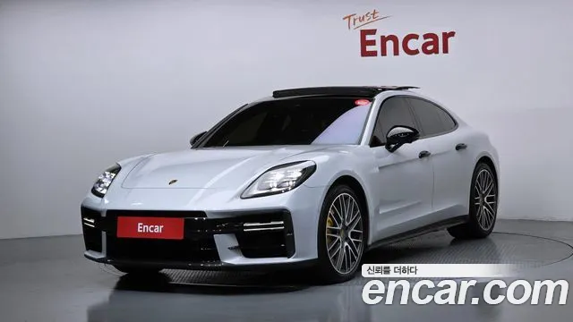 Porsche Panamera 2025 — photo 1