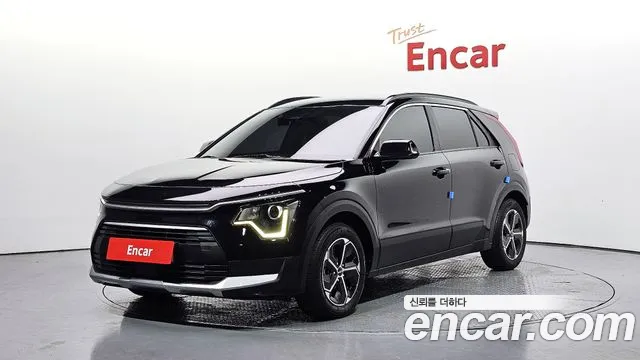 Kia Niro 2022 — photo 1