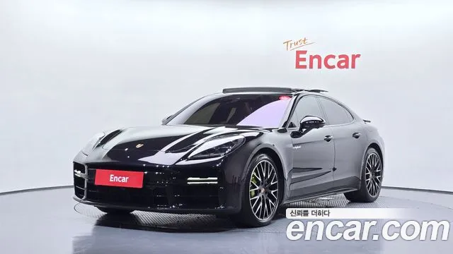 Porsche Panamera 2025 — photo 1