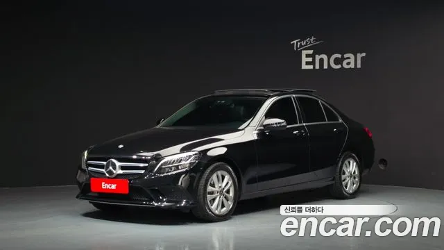 Mercedes-Benz C-Class 2020 — photo 1