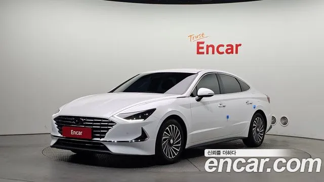 Hyundai Sonata 2022 — photo 1