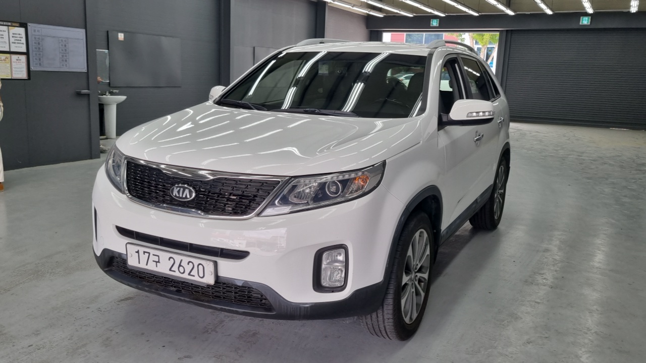 Kia Sorento 2014 — photo 1