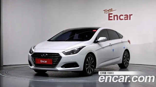 Hyundai i40 2016 — photo 1