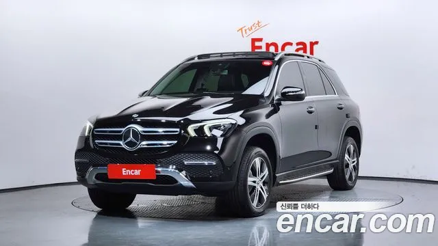 Mercedes-Benz GLE-Class 2020 — photo 1