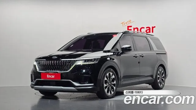 Kia Canival 2021 — photo 1