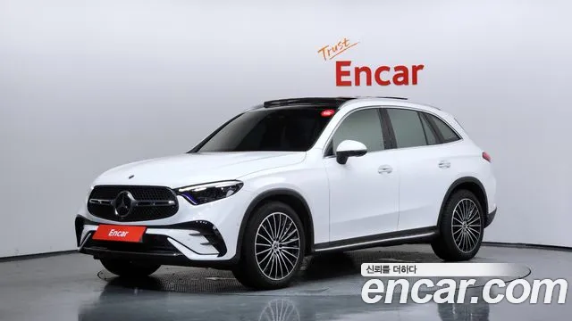 Mercedes-Benz GLC-Class 2025 — photo 1