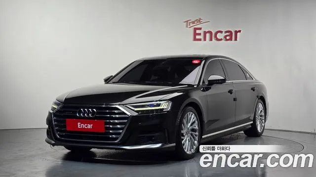 Audi A8 2021 — photo 1