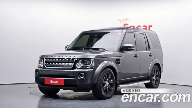 Land Rover Discovery 2015 — photo 1