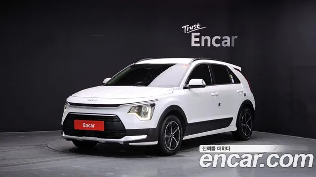 Kia Niro 2022 — photo 1