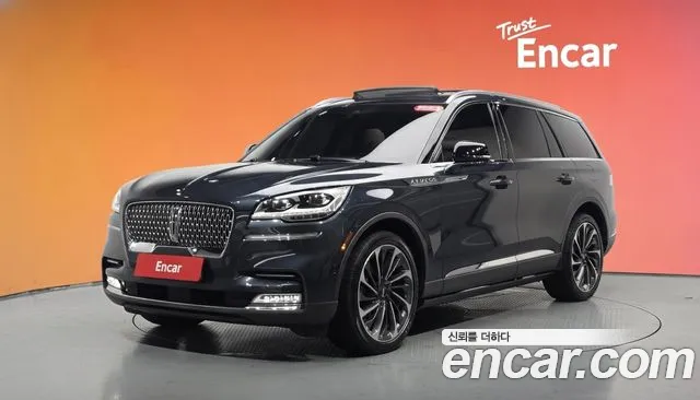 Lincoln Aviator 2022 — photo 1
