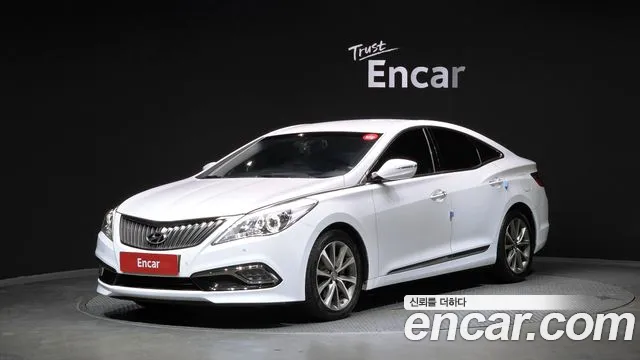 Hyundai Grandeur 2017 — photo 1