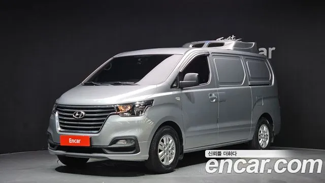 Hyundai Starex 2020 — photo 1