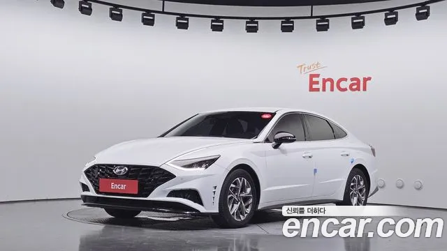 Hyundai Sonata 2022 — photo 1
