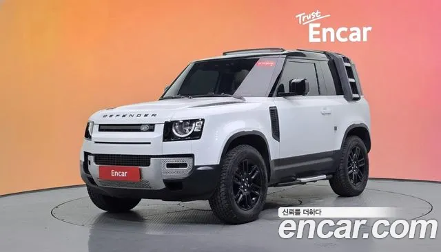 Land Rover Defender 2022 — photo 1
